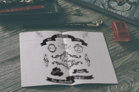 Acarita Font - Preview 3