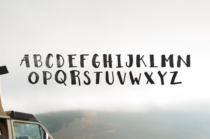 Brown Fox Font - Preview 1