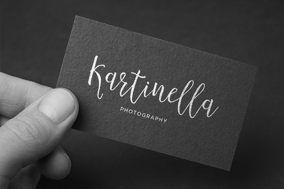Introblues Font - Preview 1