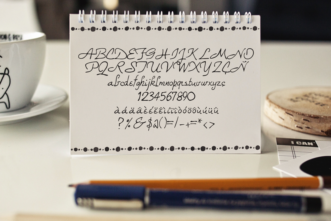 Robix Font PNG with transparent background - Preview 1