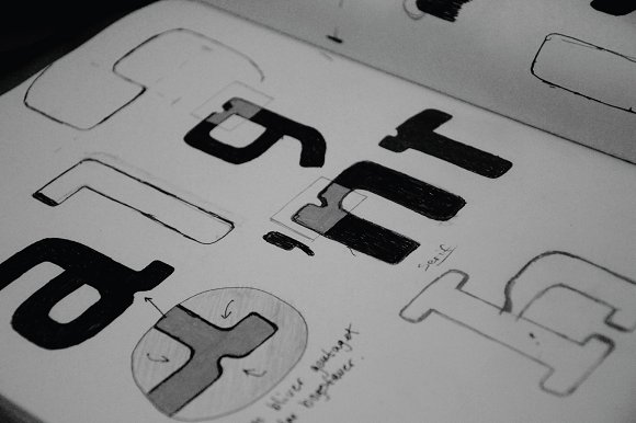 Rodian Serif Font PNG with transparent background - Preview 2