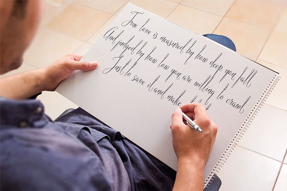 American Script Font - Preview 6