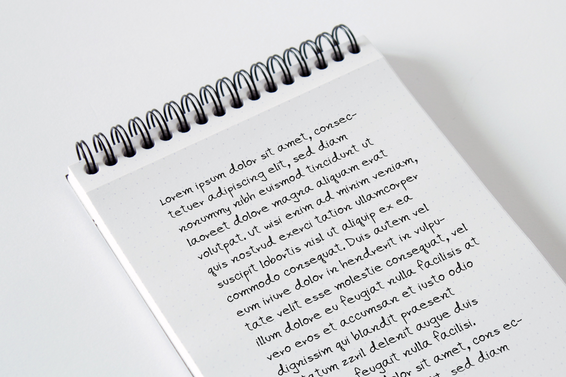 Apirak Font - Preview 1
