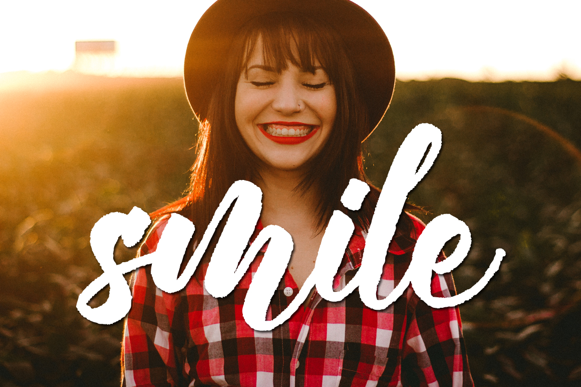 Manttes Font PNG with transparent background - Preview 1