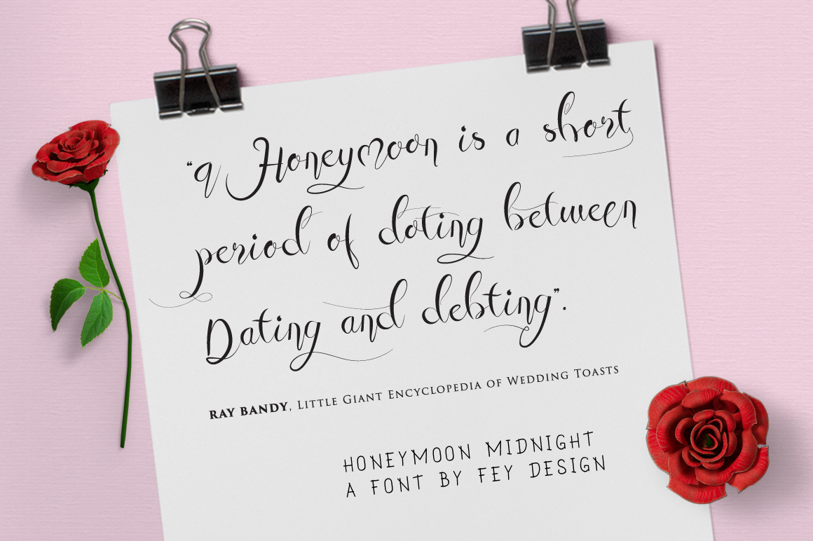 Honey Moon Midnight Font PNG with transparent background - Preview 1