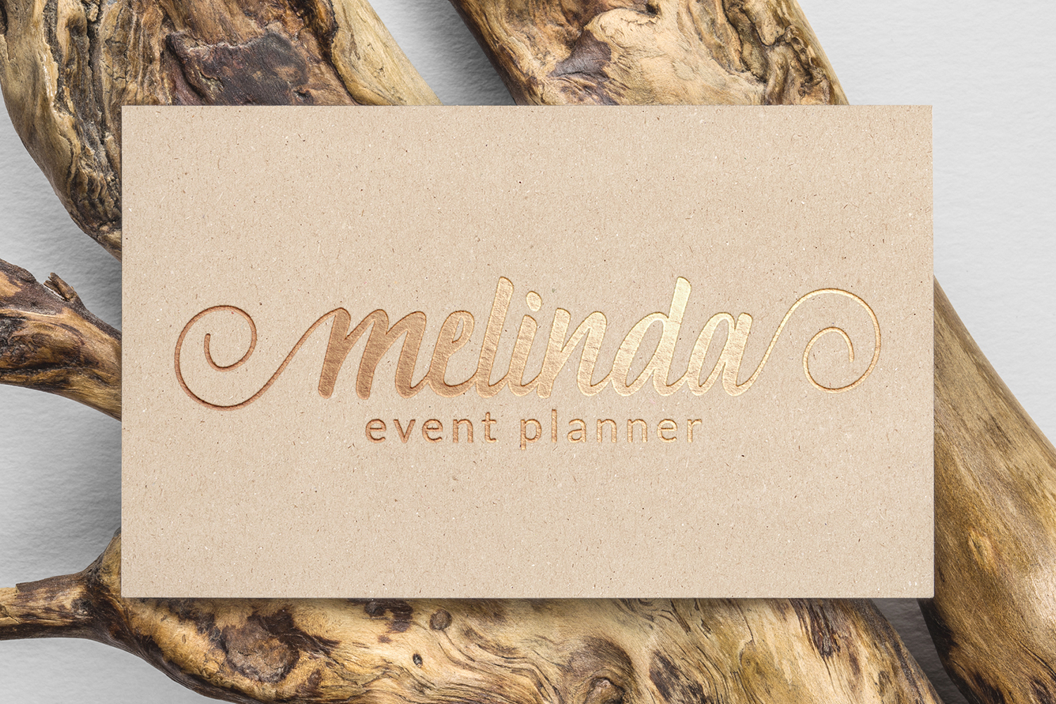 Aluna Font - Preview 1