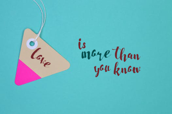 Bold Lovely Font - Preview 4