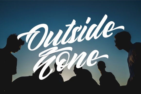 Sellwyne Font PNG with transparent background - Preview 4