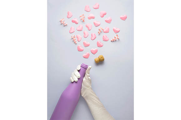 Splashing Hard with Love Grafik Essen & Trinken Von Sasha Brazhnik