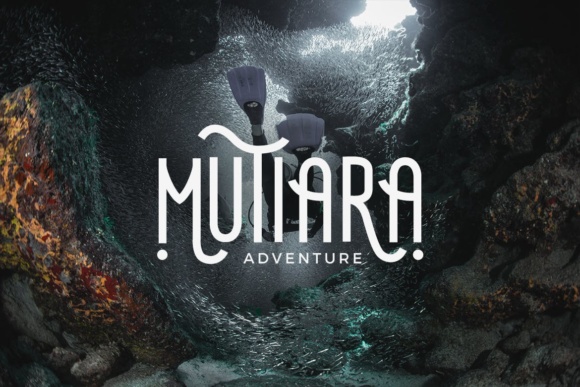 Extraordinary Font - Preview 1