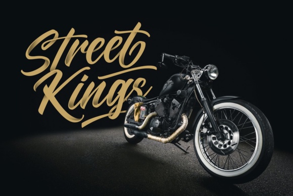 Larizo Script Font PNG with transparent background - Preview 2