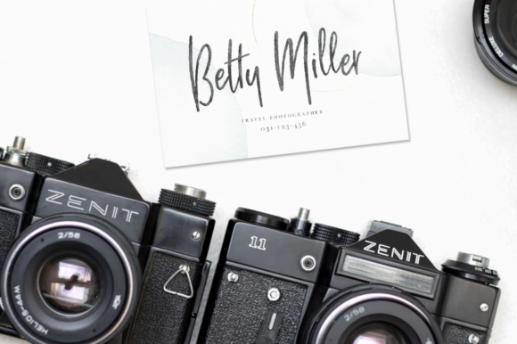 Milano Sky Script Font PNG with transparent background - Preview 3