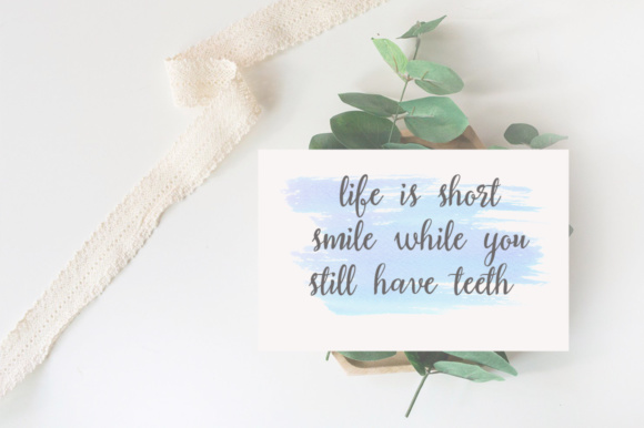Sadira Font PNG with transparent background - Preview 1