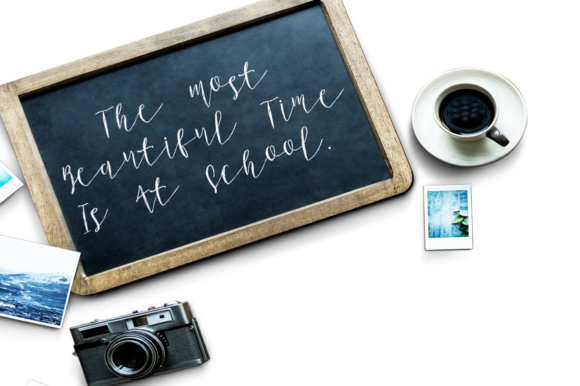 Chenthia Font - Preview 2