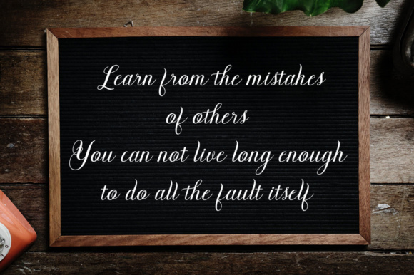 Dayling Script Font - Preview 3