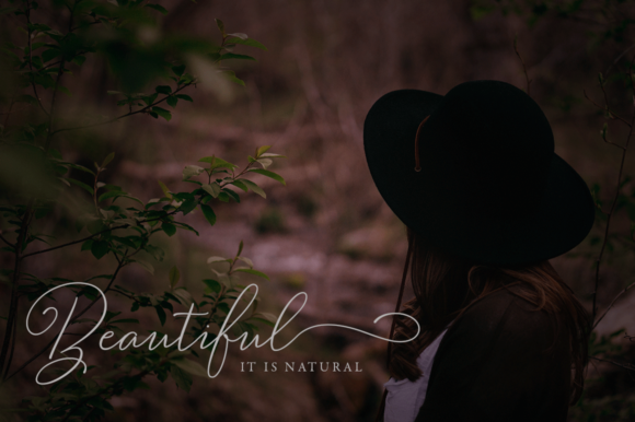 Bettylavia Font - Preview 6
