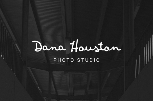 Digger Script Font - Preview 2