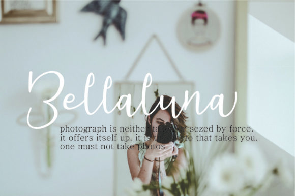 Featrisse Font - Preview 1