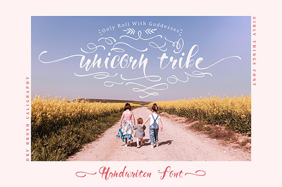 Girly Things Family Font PNG with transparent background - Preview 1