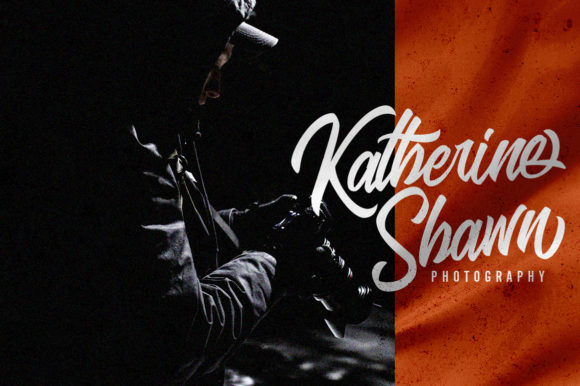 Blangkon Script Font - Preview 6