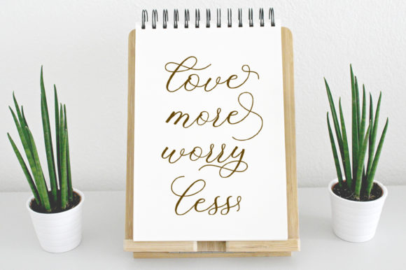 Buttering Font - Preview 5