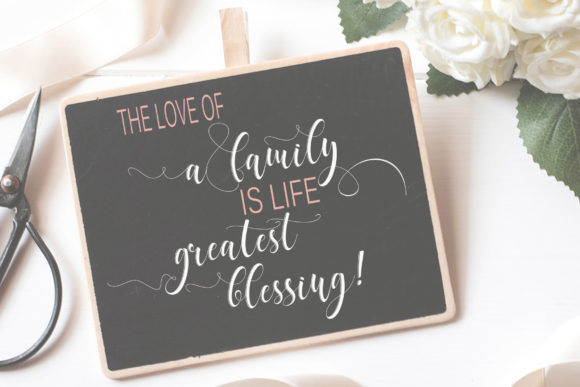 Delaney Font - Preview 5