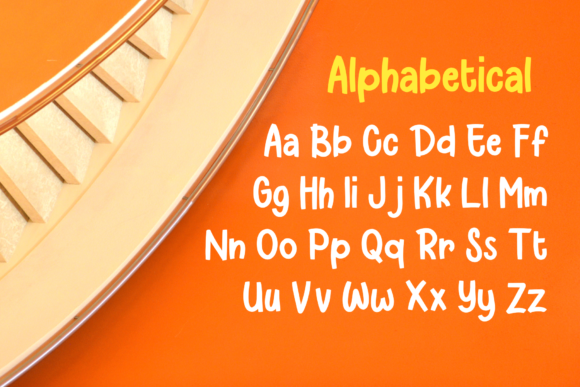 Larys Manice Font PNG with transparent background - Preview 1