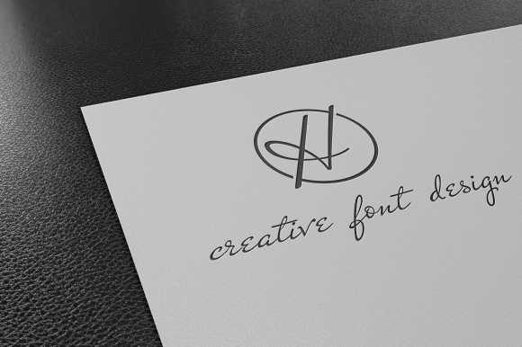 Halmahera Font - Preview 1