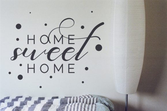Hello Eisya Duo Font - Preview 4