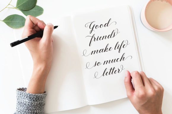 Happyly Ever After Font font preview - 5