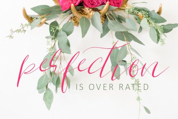 Rout Nine Script Font PNG with transparent background - Preview 3