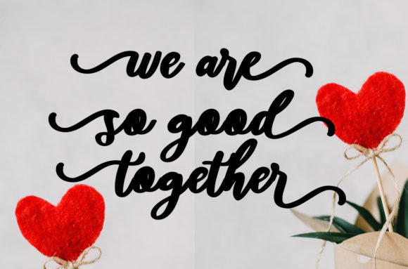 Daylight Font - Preview 1