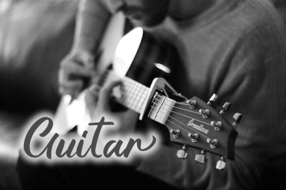 Gallisia Script Font - Preview 4