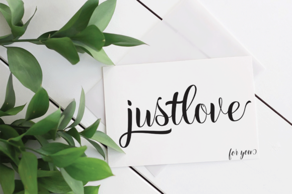 Bought Font - Preview 4