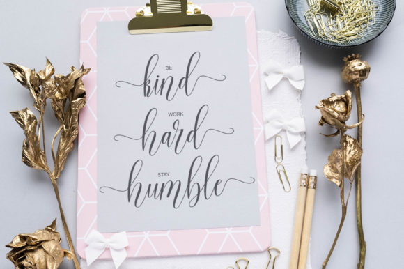 Blessong Font - Preview 1