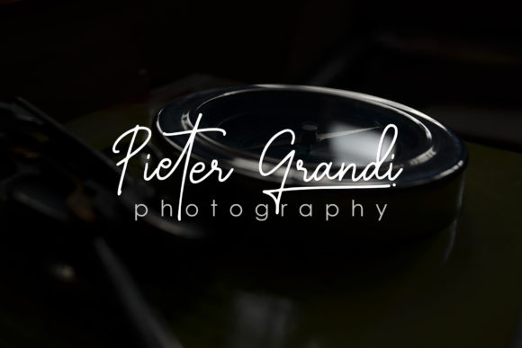 Graciast Font - Preview 3