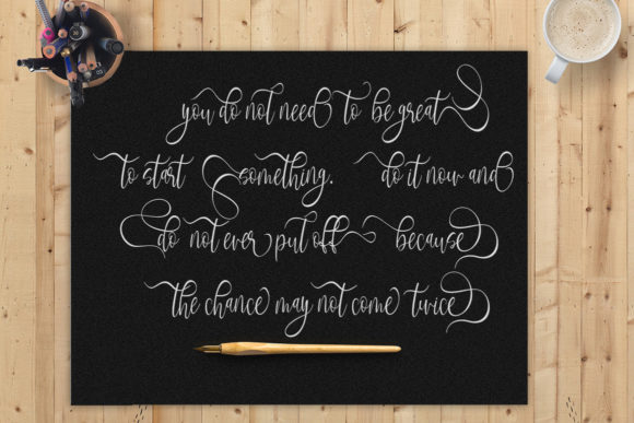 Revalisha Font PNG with transparent background - Preview 1