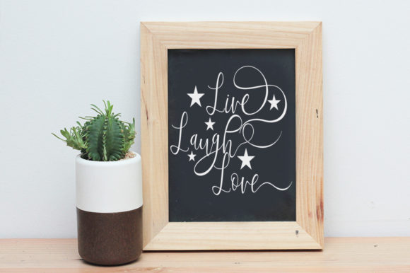 Revalisha Font PNG with transparent background - Preview 4