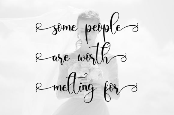 Domiland Font font preview - 4