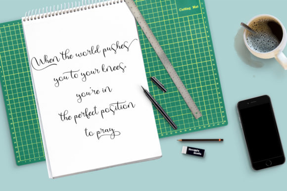 Gempi Font PNG with transparent background - Preview 3
