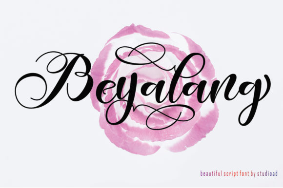 Antonega Font - Preview 1