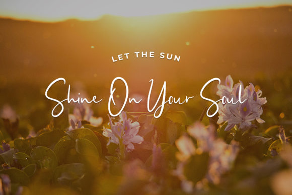 Santique Font PNG with transparent background - Preview 2