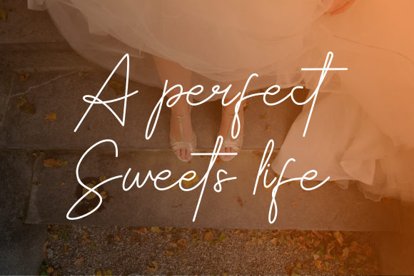 Astella Signature Font - Preview 1