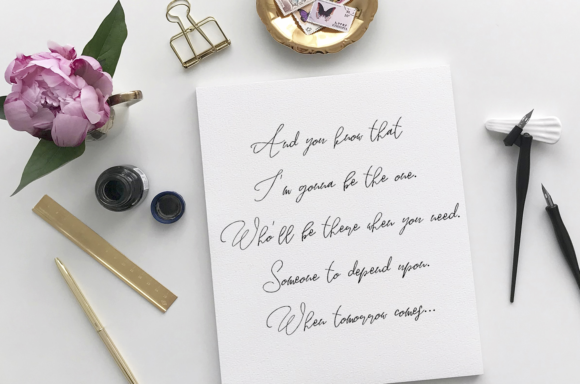 Joyfully Font - Preview 4