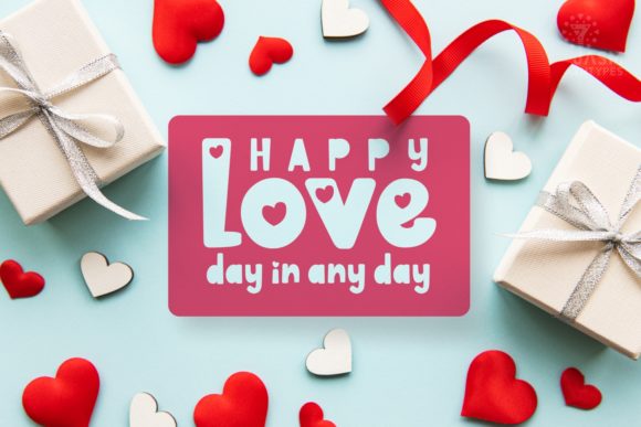 Do It with Love Font - Preview 1