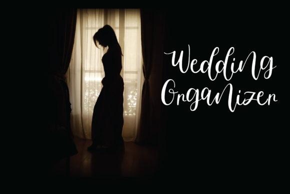 Camelia Glow Font - Preview 3