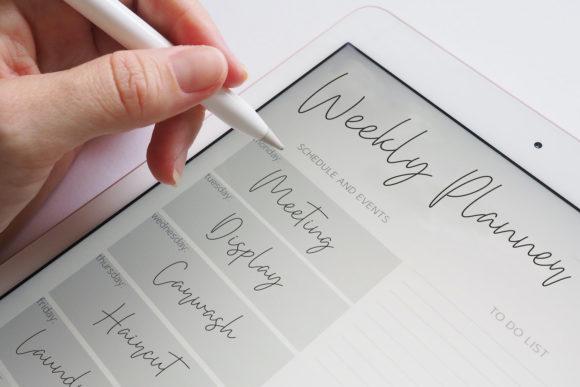 Bethan White Font - Preview 2