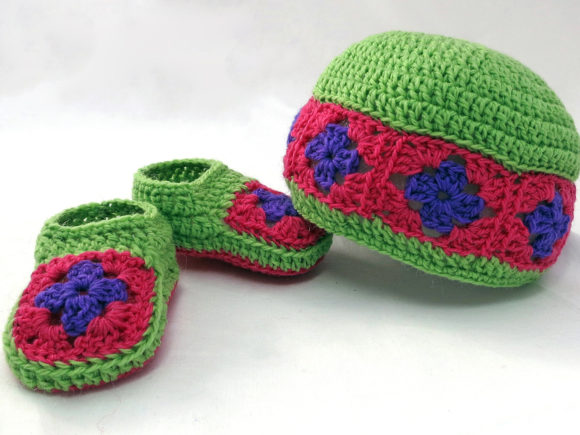Granny Square Baby Booties and Beanie