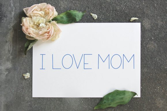 Happy Mama Font - Preview 2