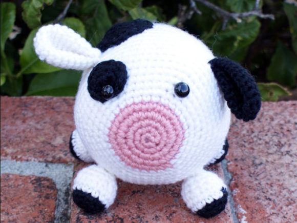 Roly Poly Cow Crochet Pattern